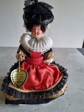 poupée le minor ancienne