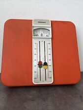 Ancienne Balance pese personne