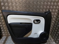 Garniture panneau porte Avant