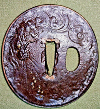 tsuba antique japon début Edo fer forgé Décor Dragon Soufflant Sur Les Nuages 