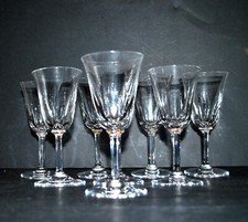 SAINT-LOUIS Série de 8 verres