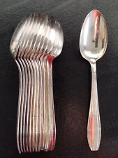 12 grandes Cuillères