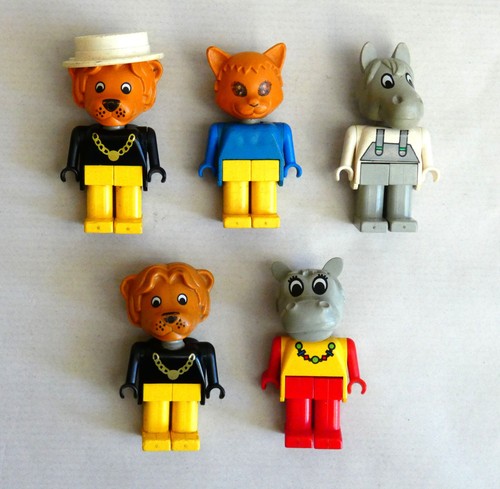 Lot figurines lego - 5,