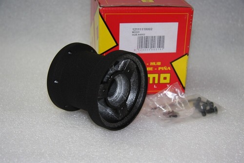 Momo moyeu direction a8002 - momo,
