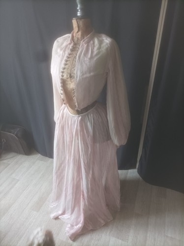 Robe ancienne belle époque - ancienne,
