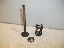 Moteur Briggs & Stratton Quantum XM55 - Soupape d'échappement complète