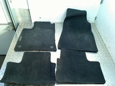 JEU DE TAPIS Renault Clio V (RJAB) 2019 8201711349
