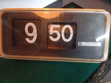 Horloge à palettes Deho