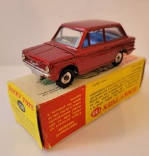 DINKY TOYS 138 HILLMAN SALOON