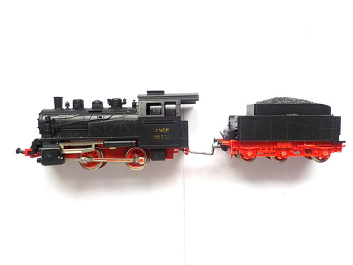 Locomotive vapeur piko type - locomotive,