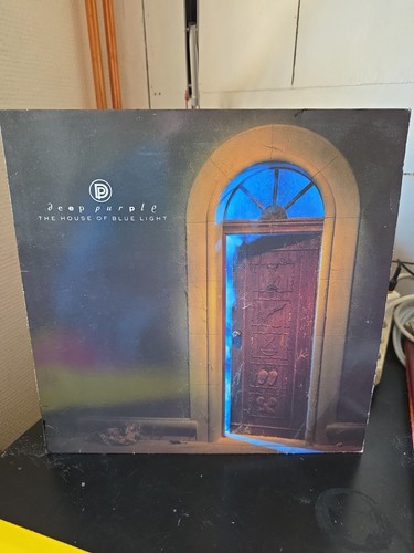 Deep purple the house - deep, blue