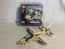 Lego Technic 42044 l'avion de chasse acrobatique complet boîte notice display