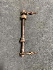 Axe roue arrière Yamaha 50 DTMX