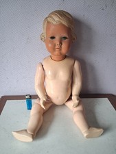 ancienne poupée plastique