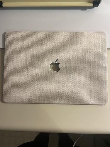 White shell case - white, air