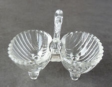 Saleron en verre, en forme de coquillage, parfait état