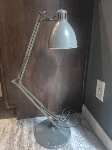 Vtg luxo lamp industrial - vtg, l-4