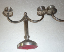 chandeliers à fut cannelé et frise de perle de style louis XVI en métal argenté