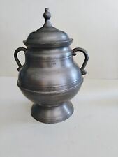 Pot en Etain  H39 cm  D16 cm