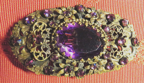 Broche ancienne strass mauves - broche,