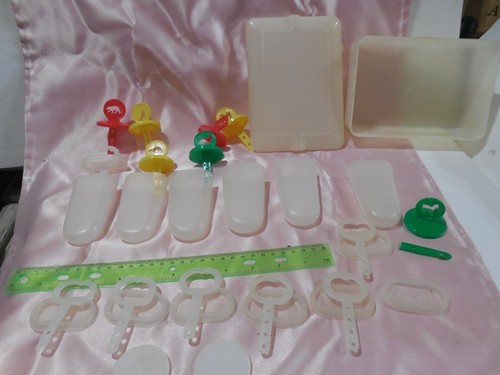 Vintage tupperware icetups - vintage,