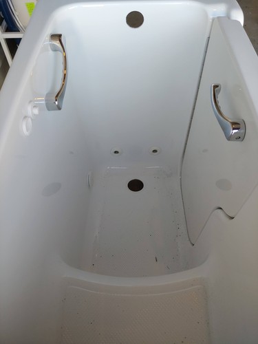 New jacuzzi walk - 5, walk-in
