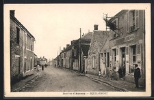 CPA Équillemont, Vue de la rue principale avec le café et les habitants 1947 