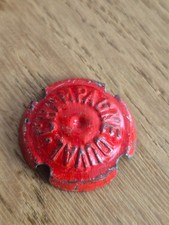 capsule de champagne duval a encoche numero 10 cote 65 rare