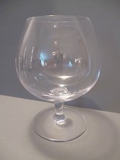 SEVRES:verre a cognac en cristal 