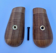 Plaquettes de crosses pour