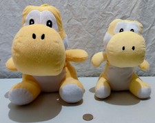 Lot peluches yoshi 25cm - 2,