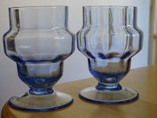 ART DECO 2 ANCIENS VERRES A VIN CRISTAL SOUFFLER BOUCHE COULEUR BLEU ht 8,5 cm