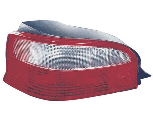 Feu arrière citroen saxo - feu,