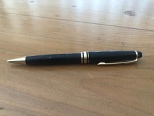 stylo mont blanc meisterstuck
