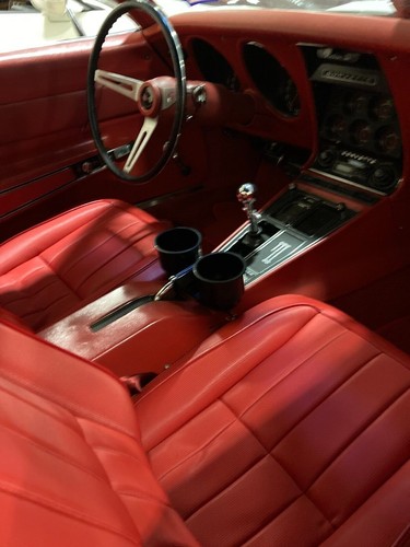 Corvette cupholder 1969 - c3,