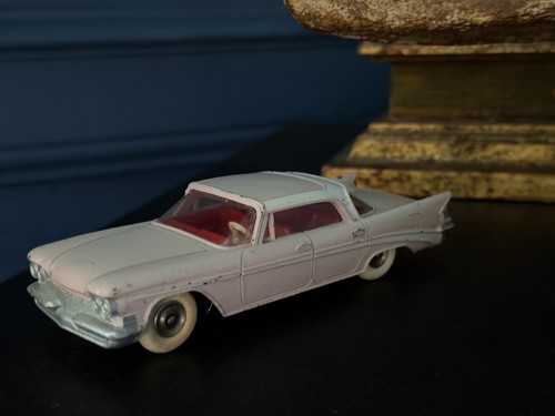 Dinky toys chrysler - toys, saratoga