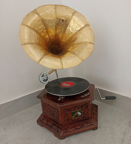 Gramophone ancien phonographe - gramophone, ancien,