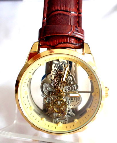 Chic montre design squelette - design,