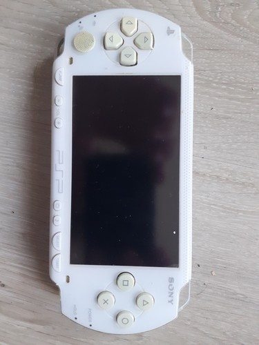 Psp blanche accompagné 9 - psp, de