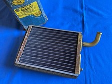 Radiateur de chauffage d'origine Peugeot 204 304 réf 6448.17