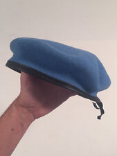 Béret ONU bleu ciel