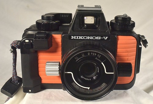 Nikon nikonos camera - nikonos, v