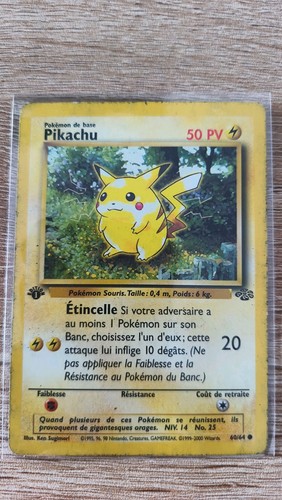 Carte pokémon pikachu 60 - carte,