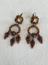 Superbes boucles d’oreilles pendantes Taratata strass violet jaune résine orange
