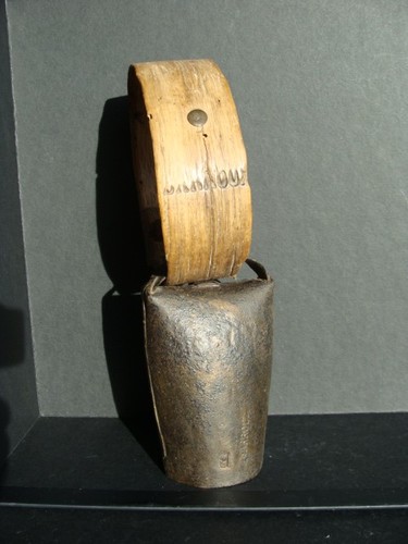 Clarine ovin ancienne cloche - ancienne,