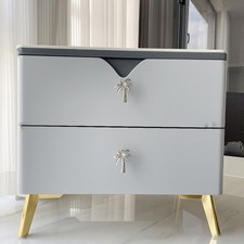 Poignées uniques d'armoire à