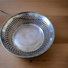  Corbeille galerie ajourée