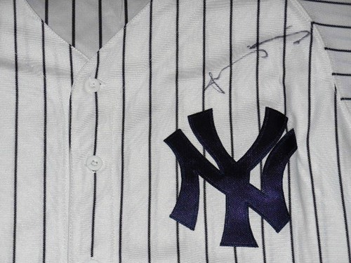 Jacoby ellsbury autographed - ellsbury,