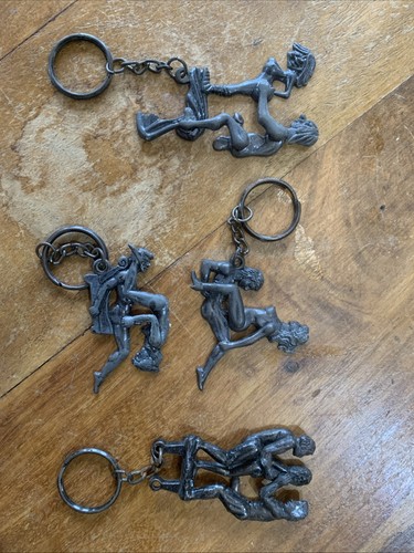 Ancien porte clé métal - ancien,