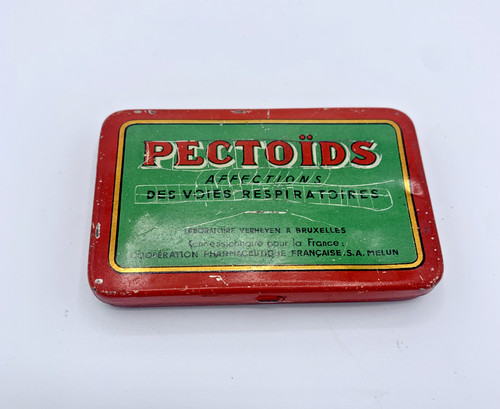 Ancienne boîte pharmaceutique